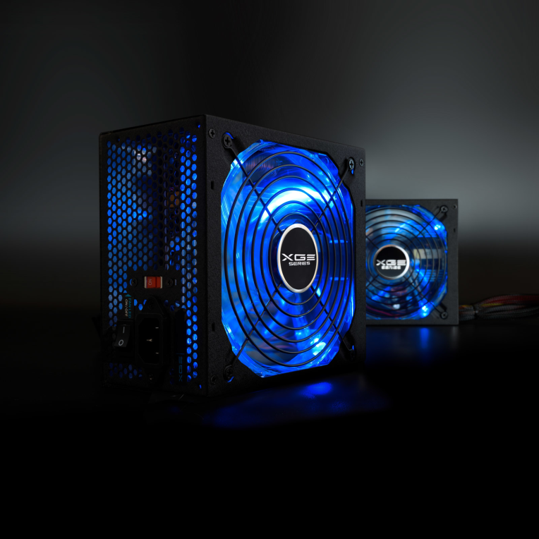 TooQ TQXGEII-700SAP unidad de fuente de alimentacion 700 W 20+4 pin ATX ATX Negro
