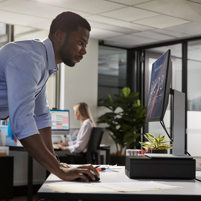 HP Pro 400 G9 IntelÂ® Coreâ¢ i5 i5-12500 16 GB DDR4-SDRAM 512 GB SSD Windows 11 Pro SFF PC Negro