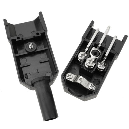 Clavija IEC-60320 C14. Enchufe macho recto