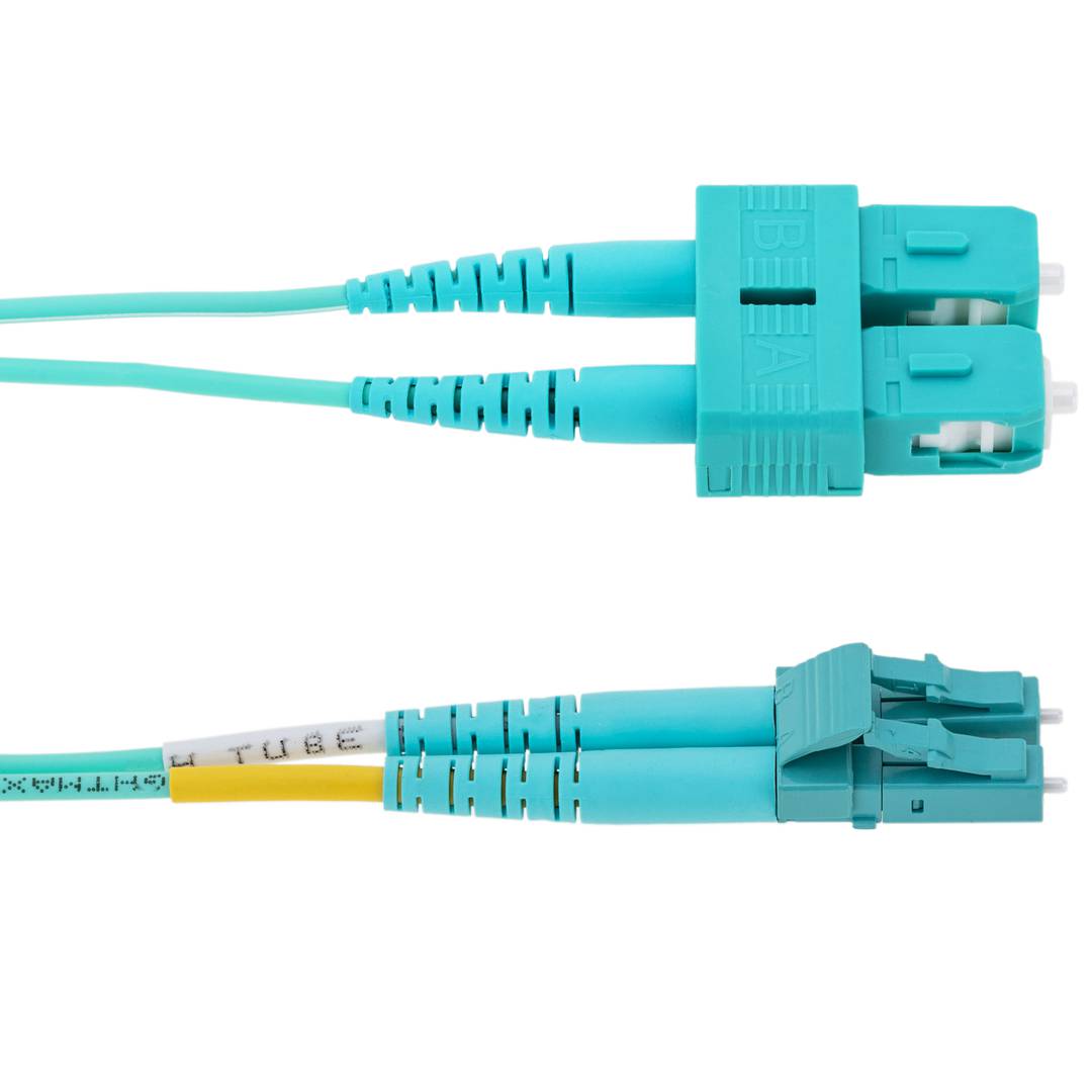Cable OM3 de fibra óptica LC a SC multimodo duplex 50/125 de 15m