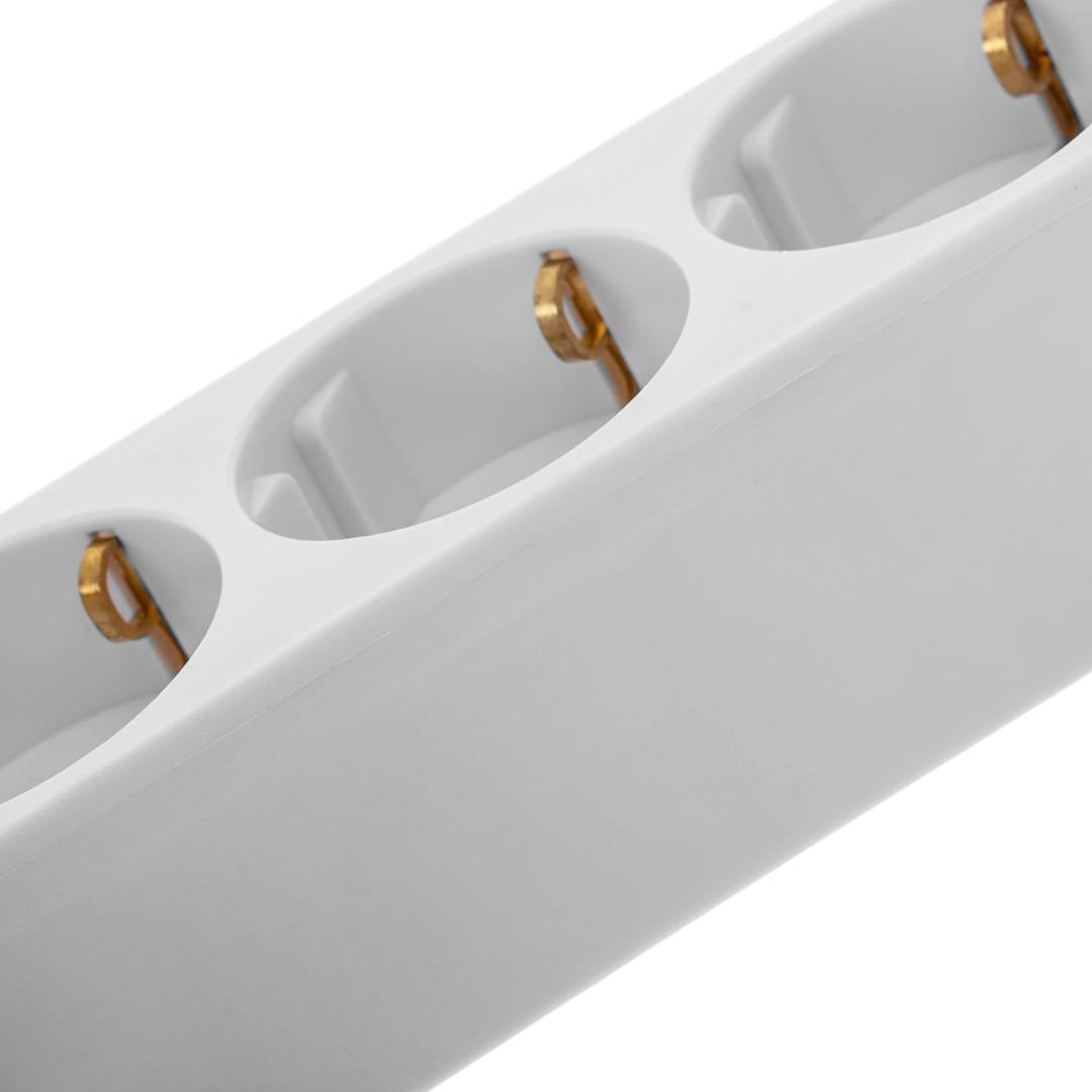 Regleta de enchufes 3 schuko 16A 230V blanca con cable de 1.5m