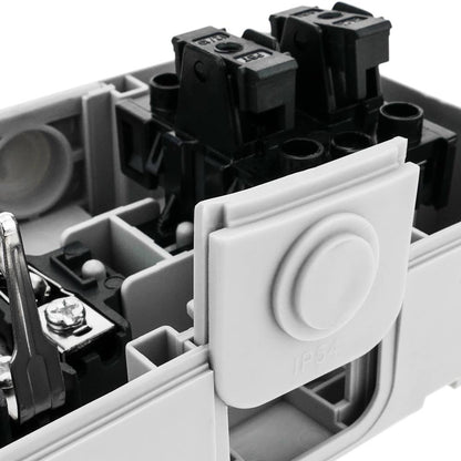 Base de superficie estanca IP54 16A 250V con interruptor conmutador y schuko