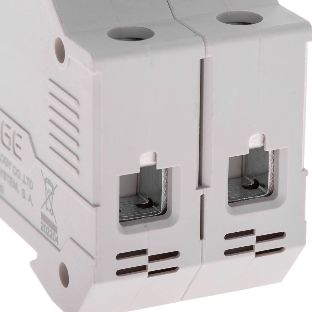 Interruptor automático magnetotérmico 2P 20A 6kA