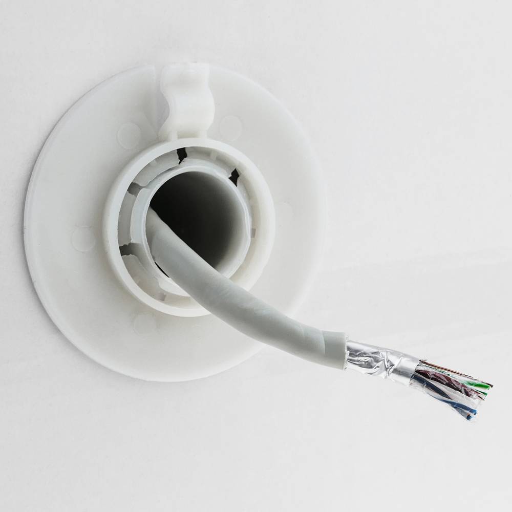 Bobina de cable de red ethernet Cat. 6 FTP de 100 m rígido de color gris