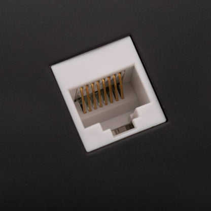 Base con toma de red RJ45 empotrable con marco 80x80mm serie Lille de color plata y gris
