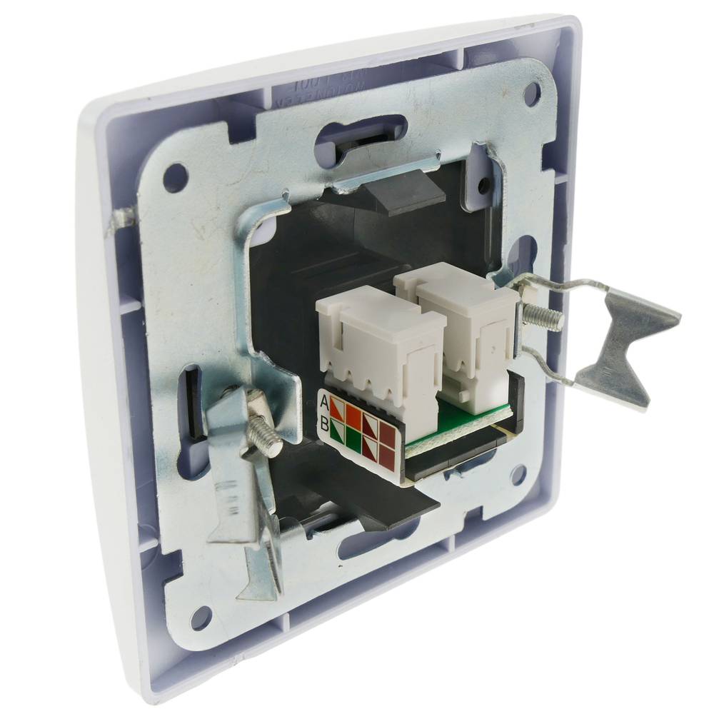 Base con toma de red RJ45 empotrable con marco 80x80mm serie Lille de color plata y gris