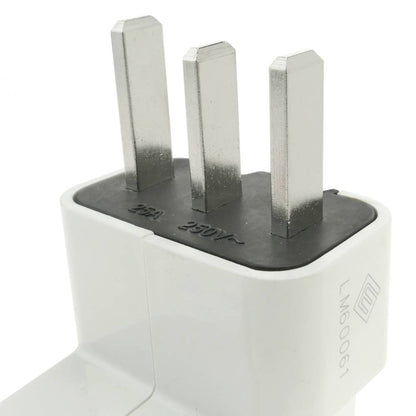 Clavija de enchufe 25A 2P+T para hornos y cocinas de color blanco