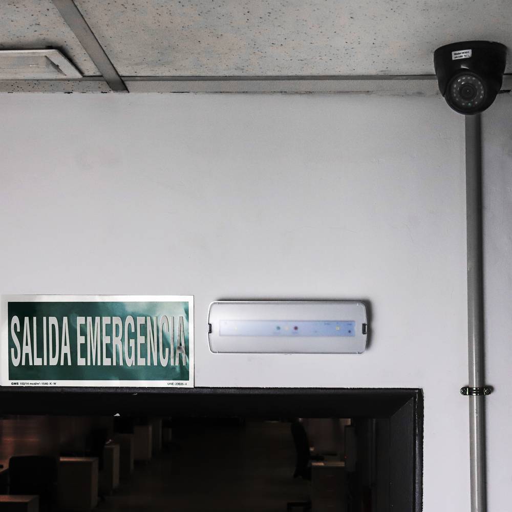 Luz de emergencia IP20 LED 220VAC 175 Lumen