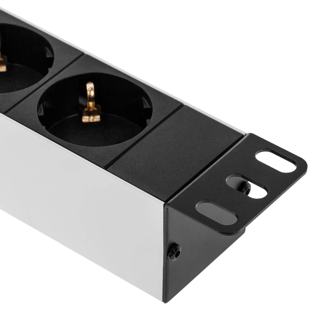 Regleta de enchufes para armario rack 19' 1U con 9 schuko aluminio e interruptor y cable de 3 metros