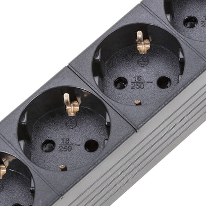 Regleta de enchufes PVC rack 19' de 8 schuko con interruptor y protección sobretensiones