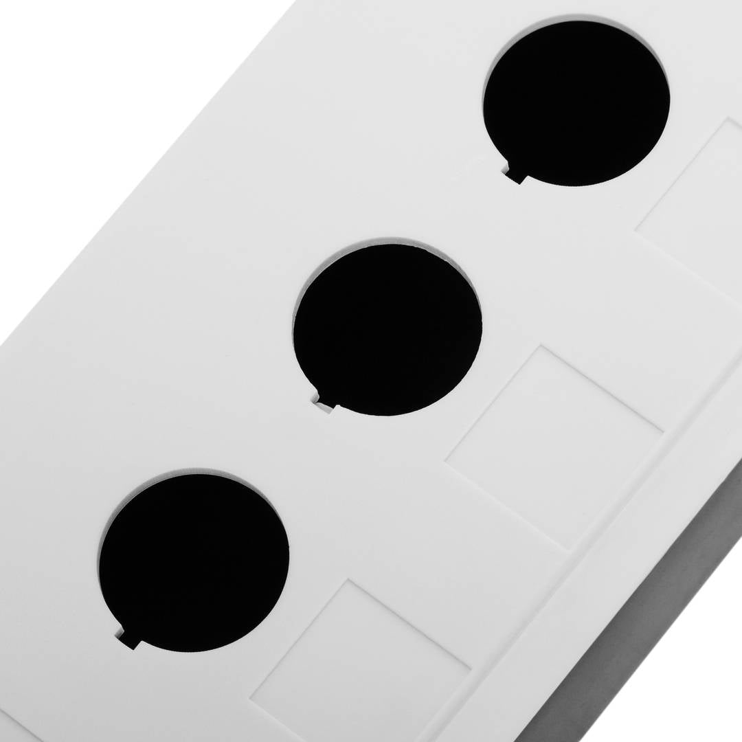 Caja de control de dispositivos eléctricos para 3 pulsadores o interruptores de 22 mm blanco