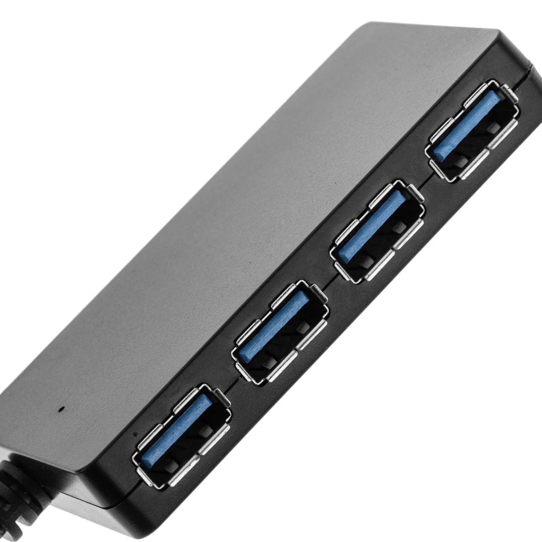 Concentrador USB 3.0 con 4 puertos USB A hembra.