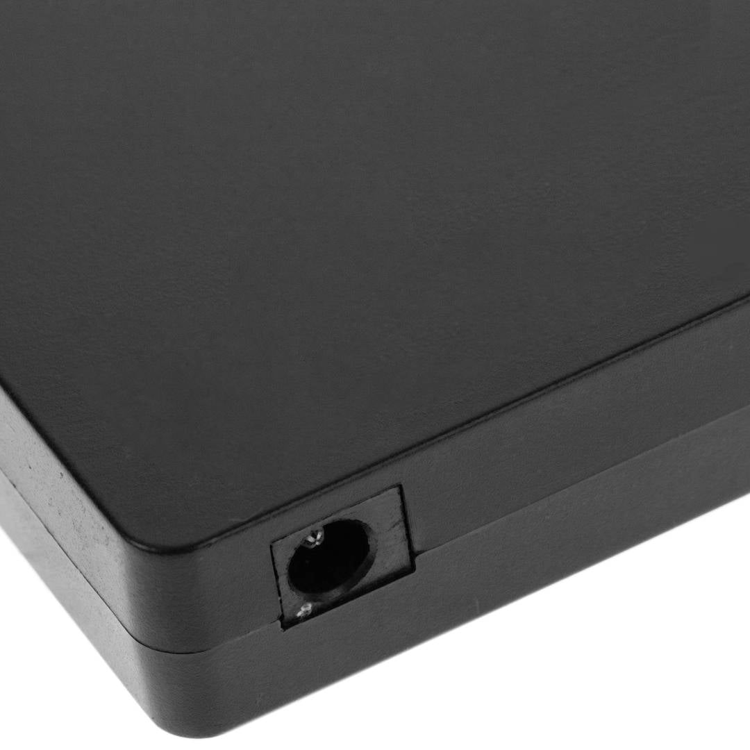 Concentrador USB 3.0 con 4 puertos USB A hembra.