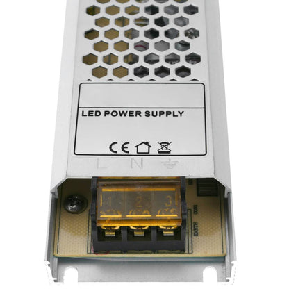 Fuente de alimentación industrial de superficie 12VDC 8.3A. Tamaño 53 x 235 x 21 mm