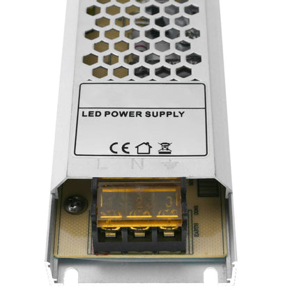 Fuente de alimentación industrial de superficie 12VDC 12.5A. Tamaño 53 x 235 x 21 mm