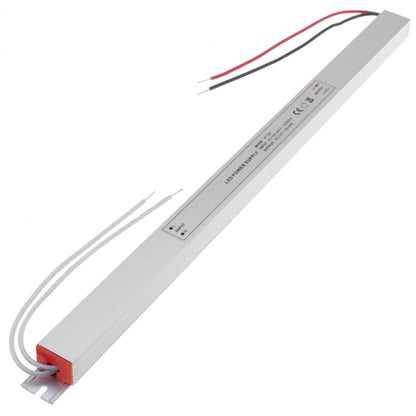 Fuente de alimentación industrial para LED 12VDC 5A. Tamaño 18 x 352 x 15 mm