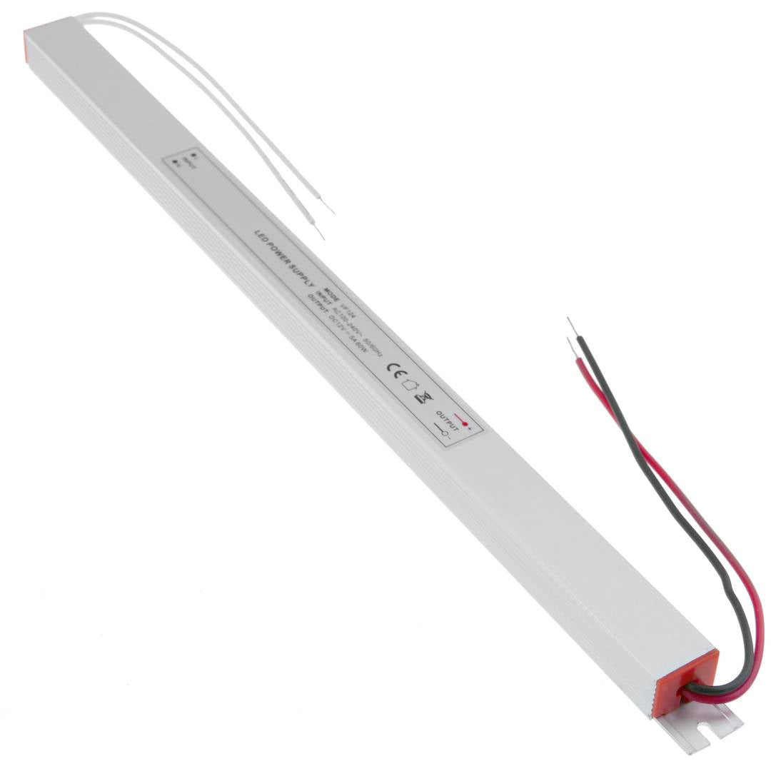 Fuente de alimentación industrial para LED 12VDC 5A. Tamaño 18 x 352 x 15 mm